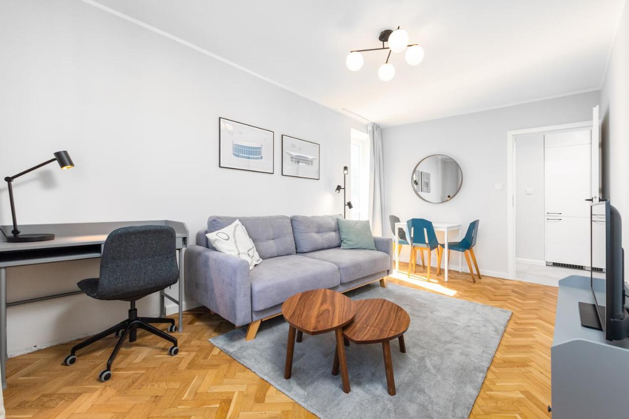 Pl. Dabrowskiego 12 By Homeprime Warsaw Exterior photo
